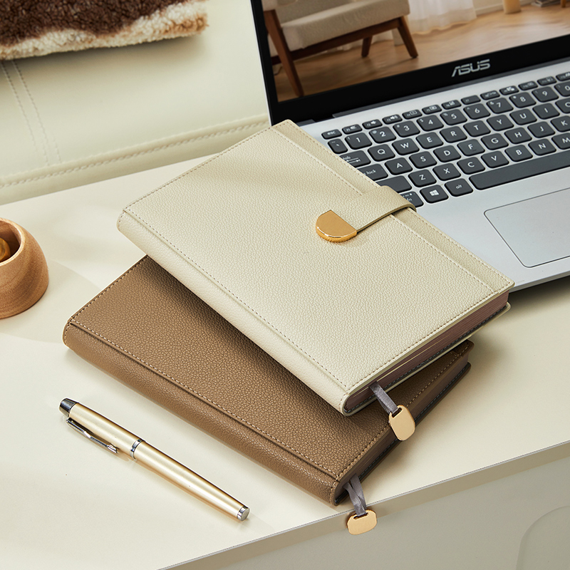 Leatherwork Plans - Quaderno A5 semplice per riunioni di