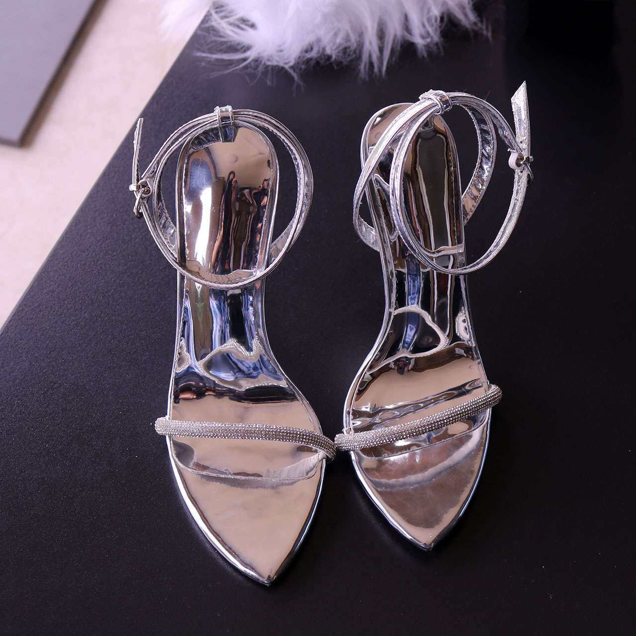 Sandali con tacco alto in pell - Leather Work Heels recensione e prezzo