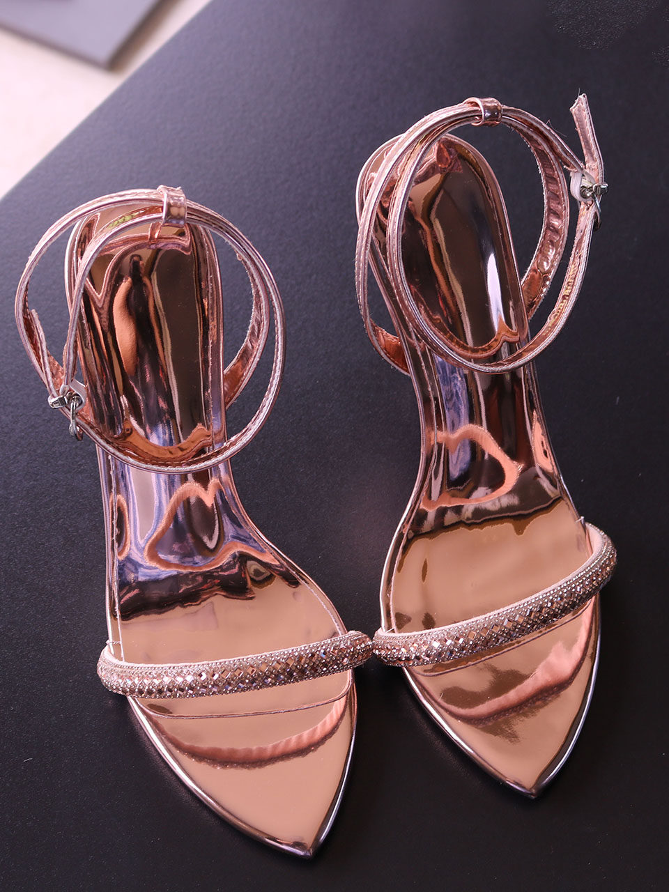 Sandali con tacco alto in pell - Leather Work Heels recensione e prezzo