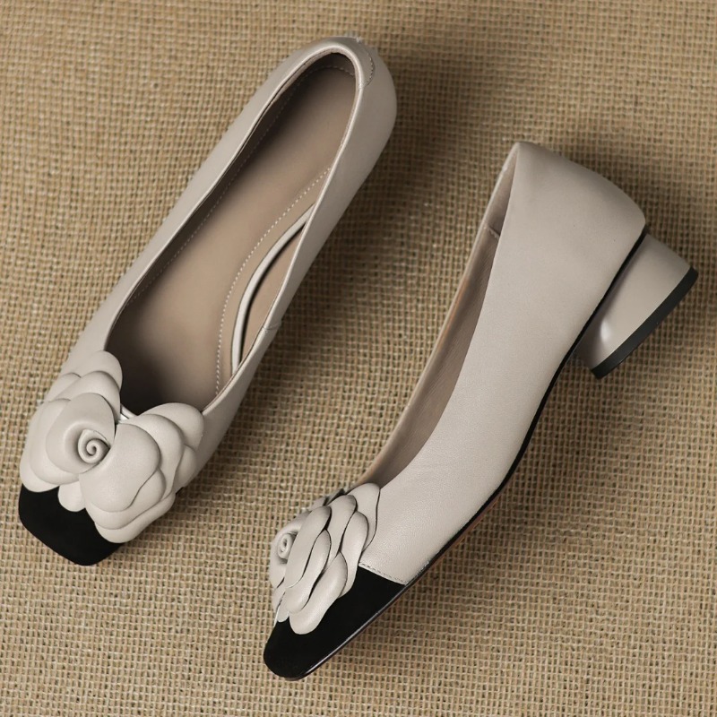 Taglie forti 34-41 décolleté s - Leather Work Heels recensione e prezzo