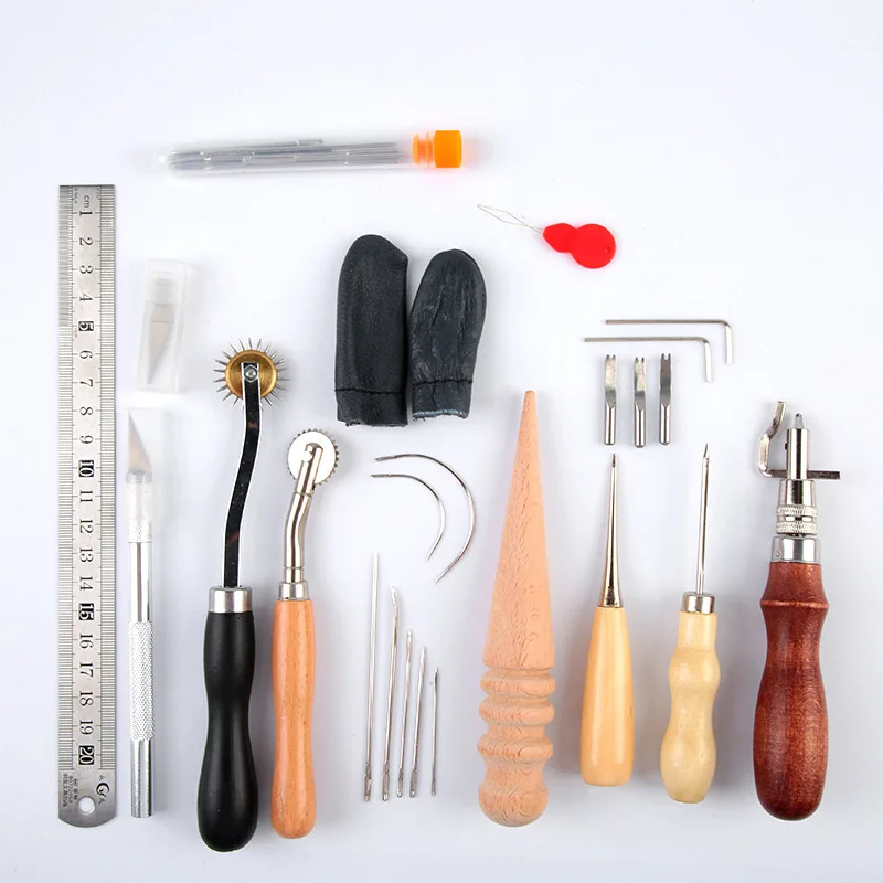 Set di strumenti per la lavora - Beginner Leatherwork Kit recensione e prezzo