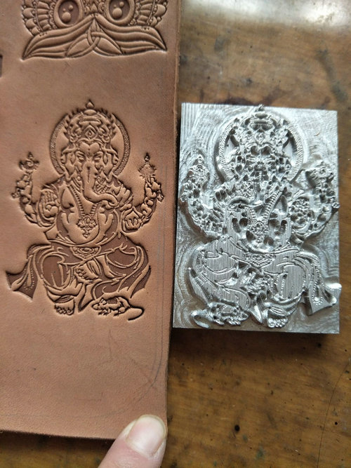 Lavoro manuale design unico st - Unique Leather Work recensione e prezzo